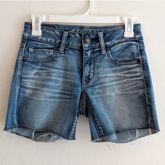 American Eagle Acid Wash Midi Length Denim Jean Short Size 0 - Picture 1 of 4